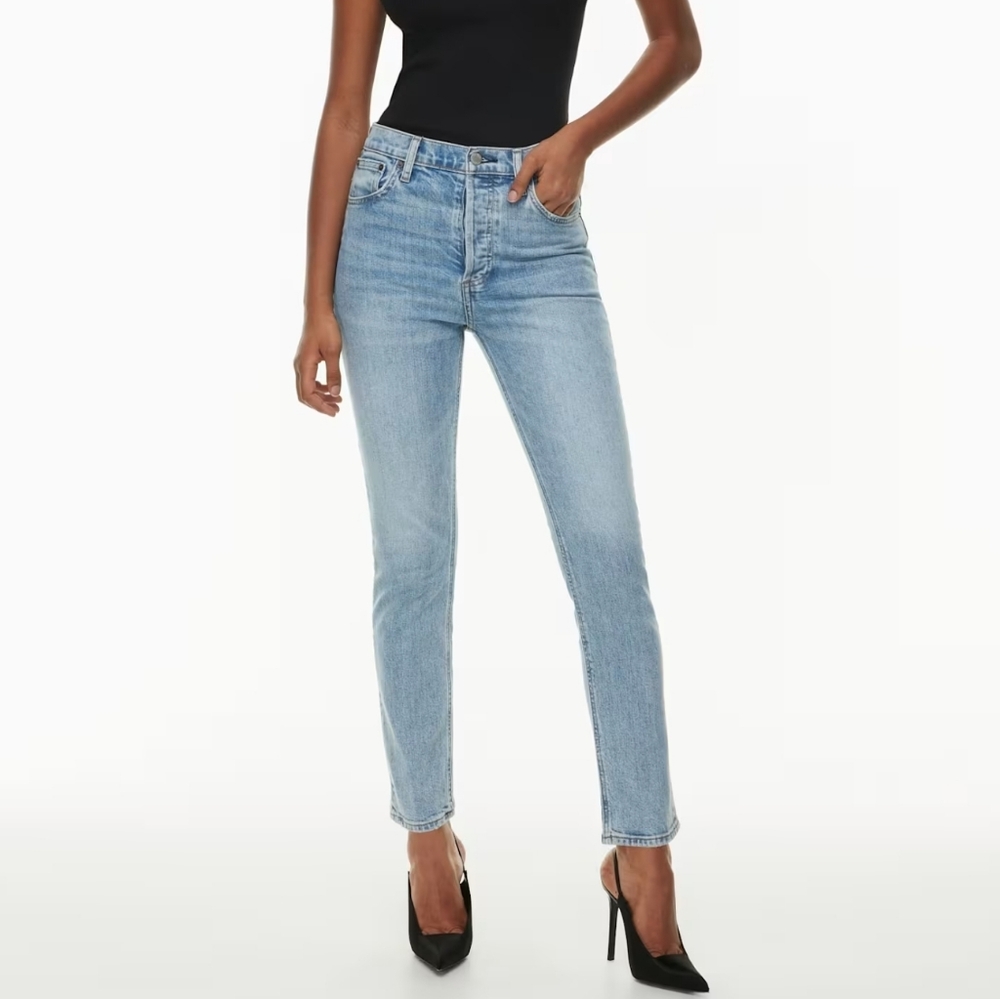 Denim Forum Aritzia Yoko High Rise Slim Organic Cotton Light Wash Jeans, Wm 28,